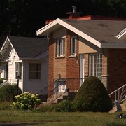 Des maisons unifamiliales dans un quartier de Montréal