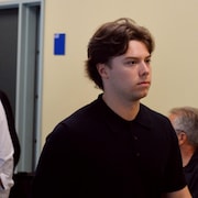 Massimo Siciliano et Nicolas Daigle lors de leur arrivée au palais de justice de Québec.