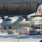 Un avion d'Air Canada à l'aéroport de Gaspé