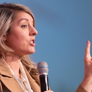 Mélanie Joly.