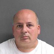 Photo de police de Johnny Noviello.