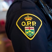 L'écussion de la Police provinciale de l'Ontario.