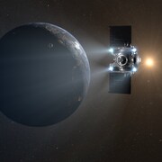 OSIRIS-REx s'éloigne de la Terre après avoir largué sa capsule de retour de l'échantillon.