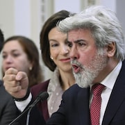 Pablo Rodriguez en point de presse.