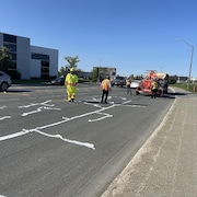 Du papier de toilette est utilisé sur nos routes pour couvrir les fissures réparées. 