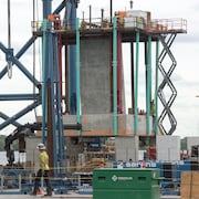 Les grands chantiers comme le pont Champlain (photo) dopent l’économie de la métropole.