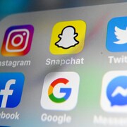 Des logos de réseaux sociaux.
