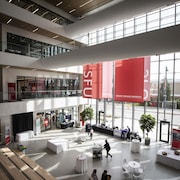 Campus de l'Université Simon Fraser (SFU), en Colombie-Britannique. 