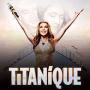 Parodie de Céline Dion les bras en l'air devant le Titanic.