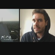 Montage du clip de Miro sur le mât du Stade olympique et de Miro en visioconférence. 