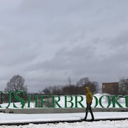 Le campus de l'Université de Sherbrooke en hiver.