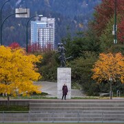 Le centre-ville de Vancouver aux couleurs automnales en 2021.