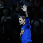 Roger Federer dit au revoir.  