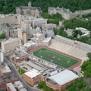 Le stade vue de haut.