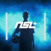 Le nom de la Ligue « NSL » superposé sur la silhouette d'une joueuse qui tient un ballon.