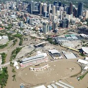 Le centre-ville de Calgary inondé, le 22 juin 2013