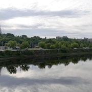 La rivière Saint-François dans l'arrondissement Fleurimont à Sherbrooke.