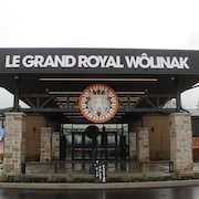 La façade du casino Le Grand Royal Wôlinak.