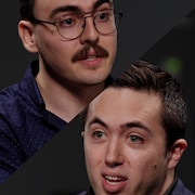 Deux jeunes hommes discutent au d&eacute;bat de Rad.