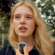 Une &eacute;l&egrave;ve du secondaire.