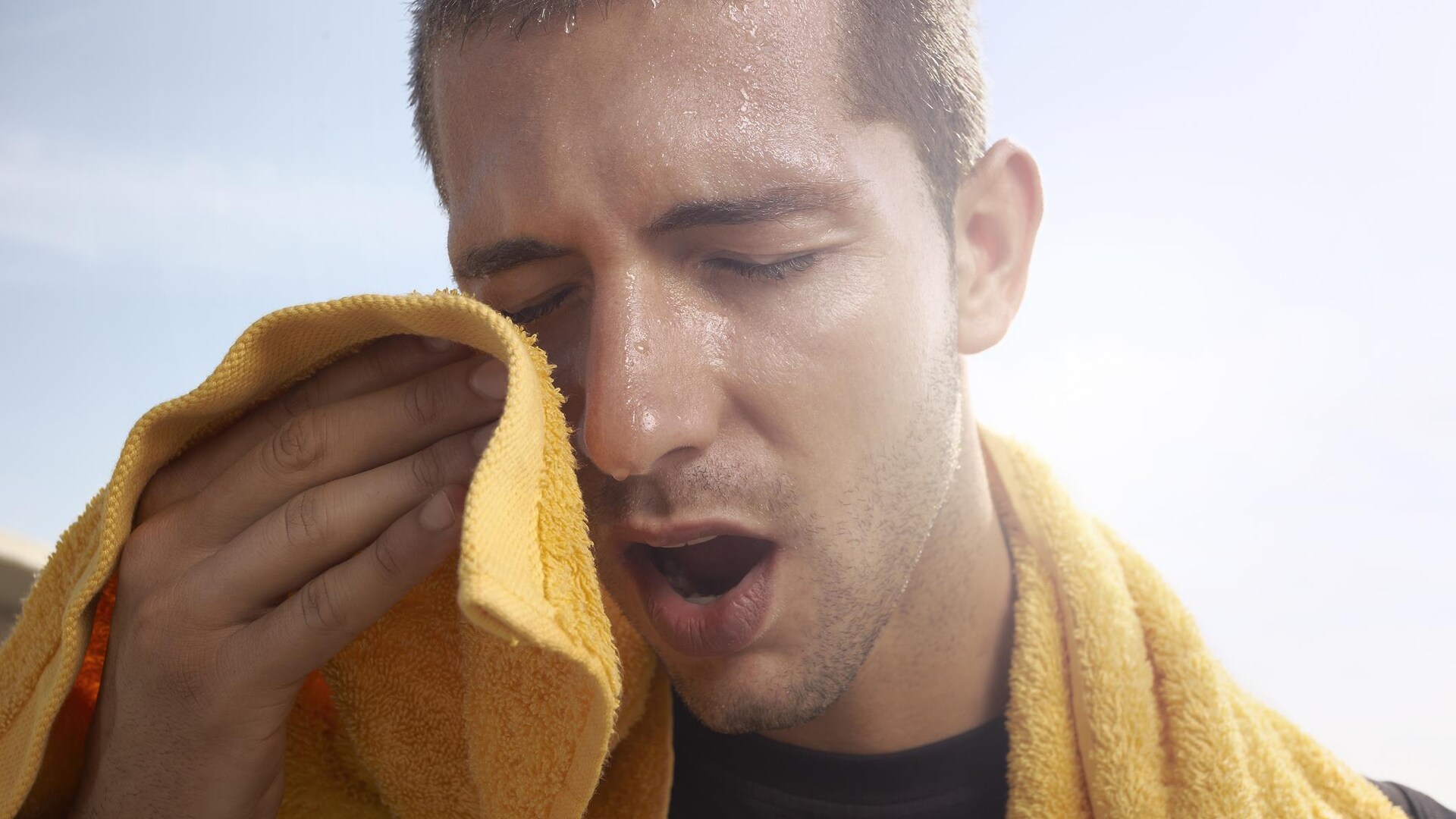 Doiton s'entraîner ou non lorsqu'il fait très chaud à l'extérieur?