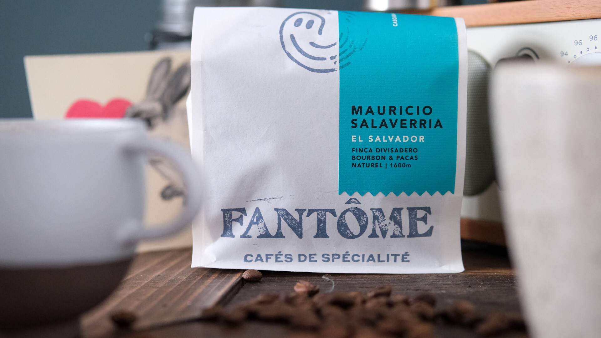 Un sac de café. Un sac de café.