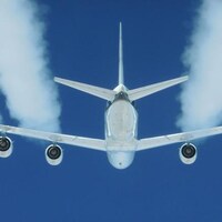 L'industrie aérienne rejette près de 800 millions de tonnes de CO2 par année, soit plus que tout le Canada (550 millions).