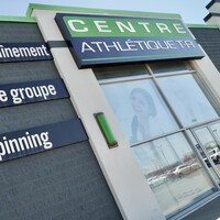 Façade extérieure du Centre athlétique Trois-Rivières.