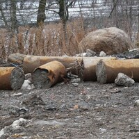 Des débris provenant d’un chantier de construction.