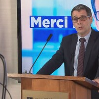 Le chef du Parti conservateur du Québec, Éric Duhaime, prononce un discours