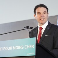 François Bonnardel lors d'une conférence de presse à Mont-Joli, le 19 avril 2022.