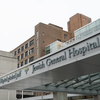 L'entrée de l'Hôpital général juif.