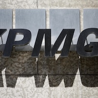 Le logo KPMG.