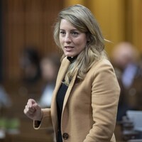 Mélanie Joly parle à la Chambre des communes.