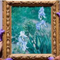 Deux hommes manipulent le chef-d'œuvre de Gustave Caillebotte de 1892.