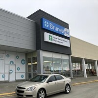 La façade de la pharmacie Brunet de Rouyn-Noranda.
