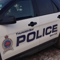 Une voiture de patrouille du Service de police de Thunder Bay.