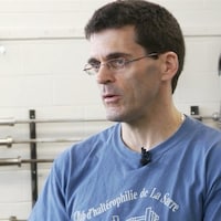 René Bellemarre, au Club d'haltérophilie de La Sarre.