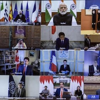 Mosaïque d'images des dirigeants du G20, dont Justin Trudeau, réunis par vidéoconférence.