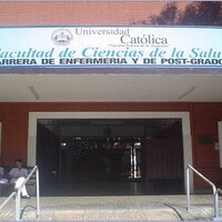 La façade de l'Université Catholique au Paraguay.