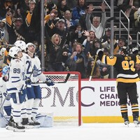 Des joueurs de hockey