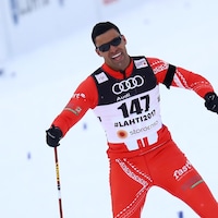 Pita Taufatofua participe aux Championnats du monde de ski de fond à Lahti, en vue de sa qualification olympique pour Pyeongchang.