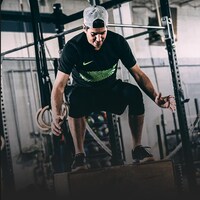 Les mouvements de base avec poids du CrossFit