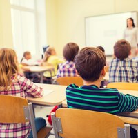 Des élèves en classe.