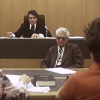 Le tribunal administratif  de la Commission du logement du Québec siège en 1976.