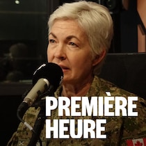 Elle est au micro de Radio-Canada.