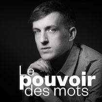 L'auteur et sociologue Édouard Louis pose devant l'objectif du photographe Joël Saget à Paris, en janvier 2016.