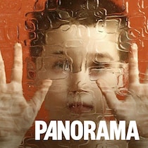 Un enfant prisonnier derrière une parois translucide.
