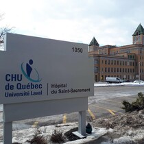 Le point sur le délestage au CHU de Québec | OHdio | Radio-Canada