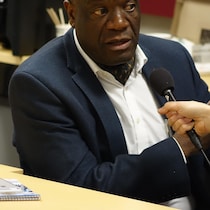 Gros plan du visage d'un homme, le Congolais Denis Mukwege.